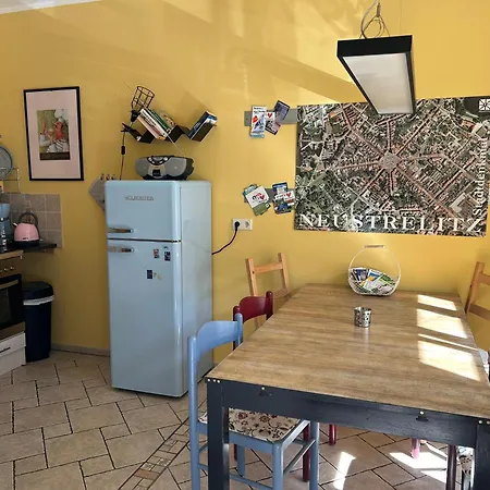 Familienhaus Stadtmitte شقة نوستريليتز
